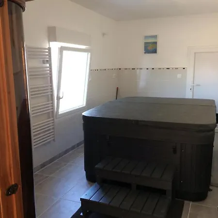 Prázdninový dům Villa 2Ch Jaccuzi & Sauna A 500M De La Plage - Vue Mer